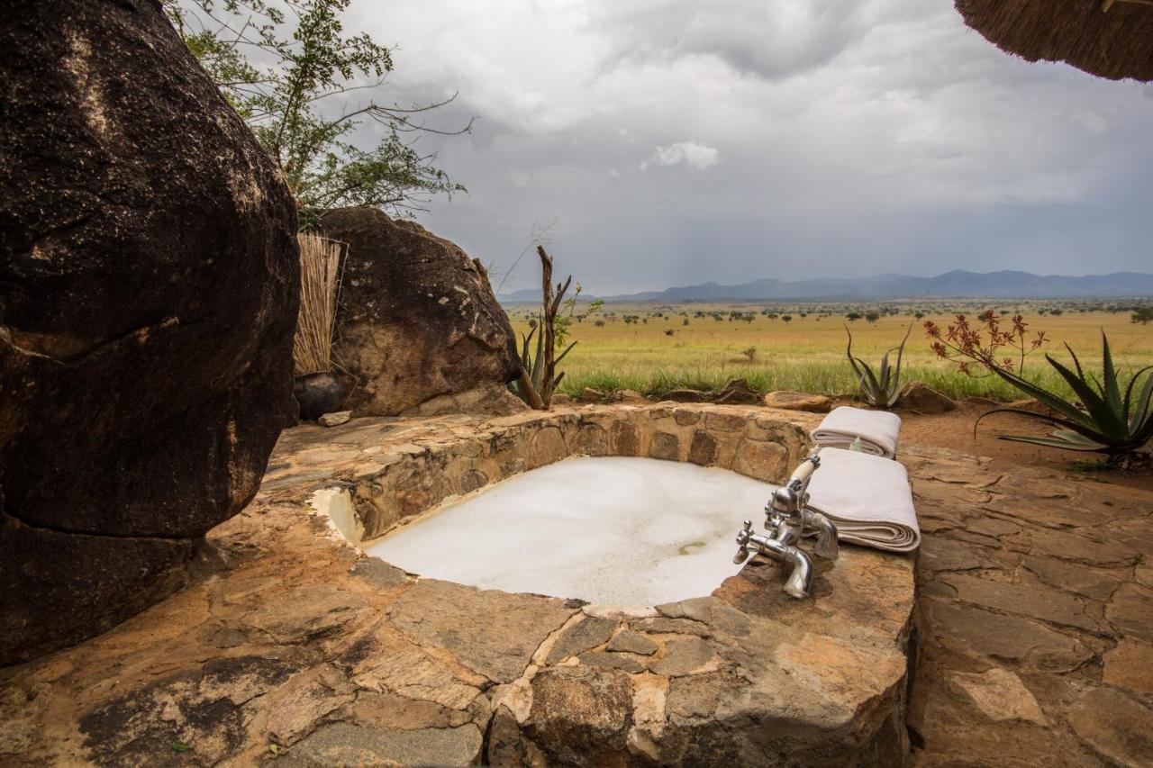 Apoka Safari Lodge Loitanit Exterior photo